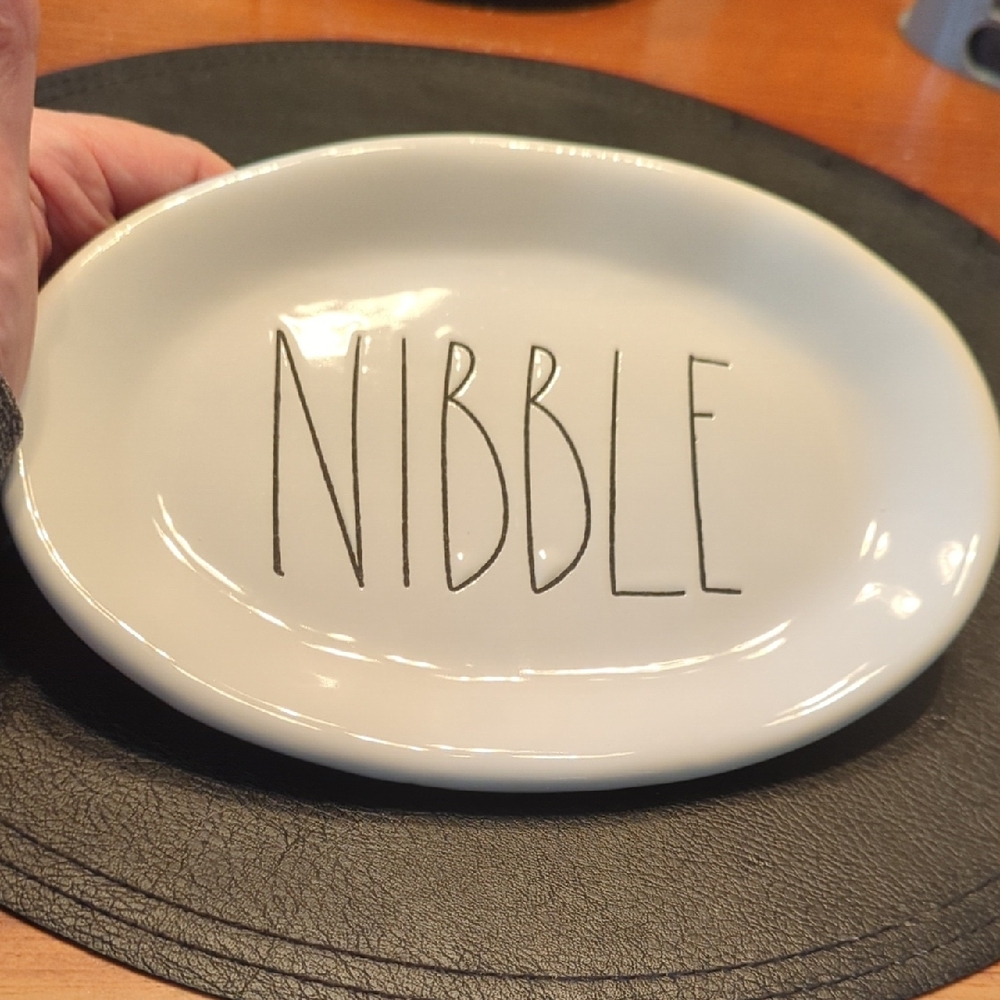 Rae Dunn Magenta NIBBLE Oval Plate